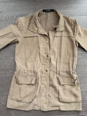 Zara green cinch jacket 3/4 sleeve size XS